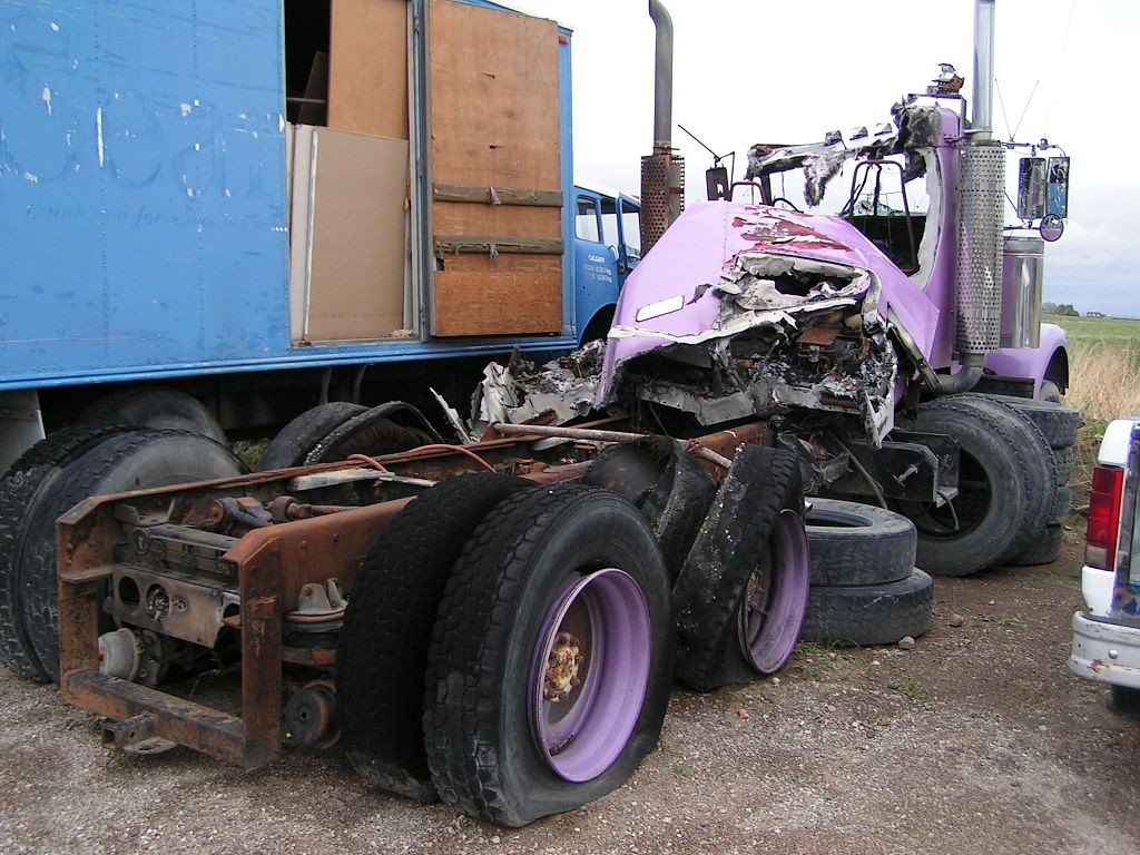 semi truck accidents